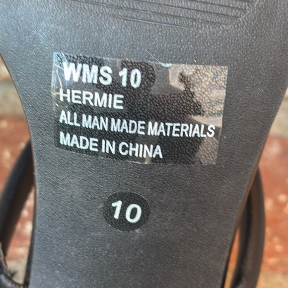 DV Dolce Vita Hermie Black Strap Women's Heel Sandals Size 10 - Picture 7 of 7